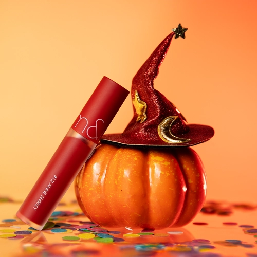 Makijaż na Halloween – uzupełnij swoją stylizację kreatywną charakteryzacją