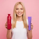 Jak dbać o blond włosy? Skuteczna pielęgnacja włosów blond krok po kroku