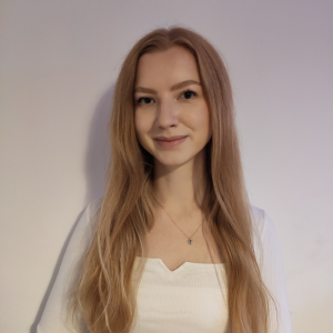 jak-stres-wplywa-na-skore-sposoby-na-redukcje-stresu-poznaj-mindfulness